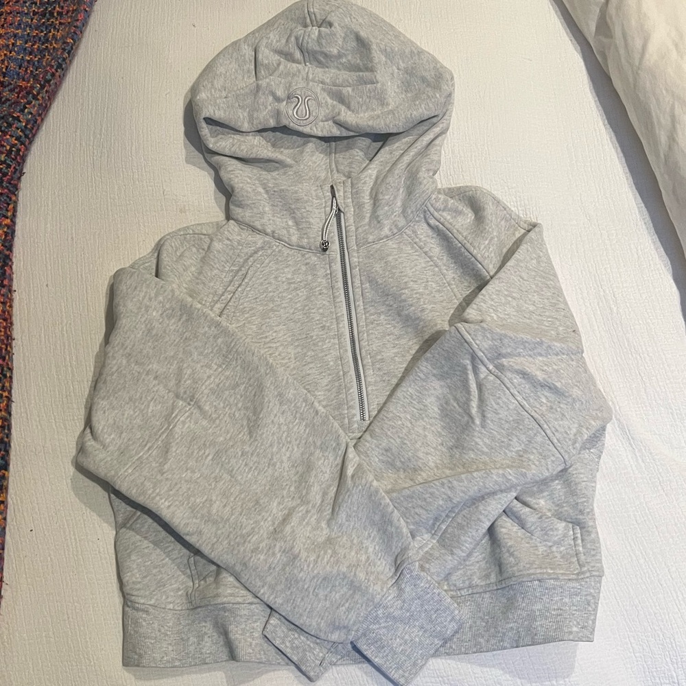 LULULEMON SCUBA OVERSIZED HOODIE - Picture 7 of 8